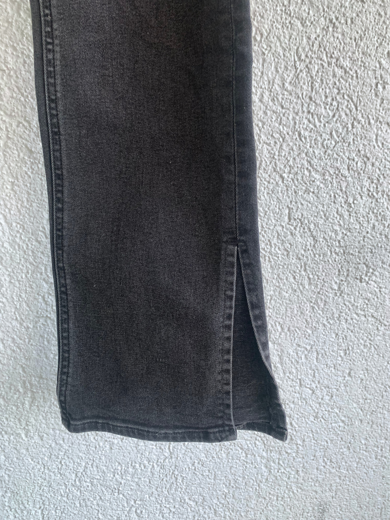 High Rise Flared Jeans w/ Slit (36)