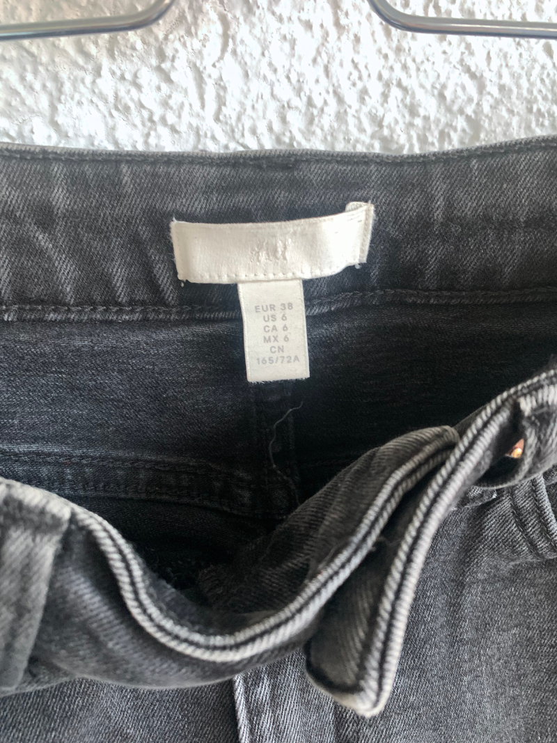 High Rise Flared Jeans w/ Slit (36)