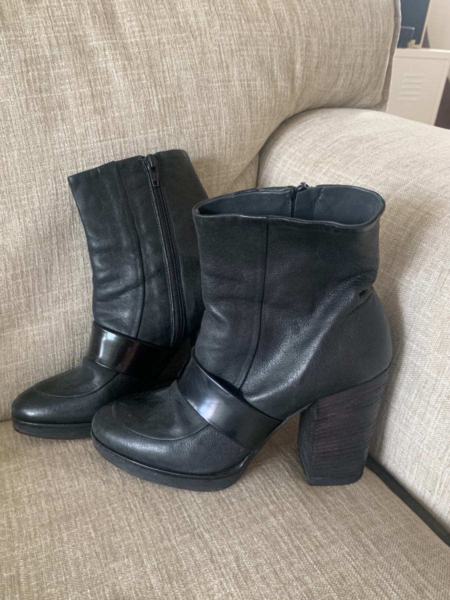 Vero Cuoio Boots