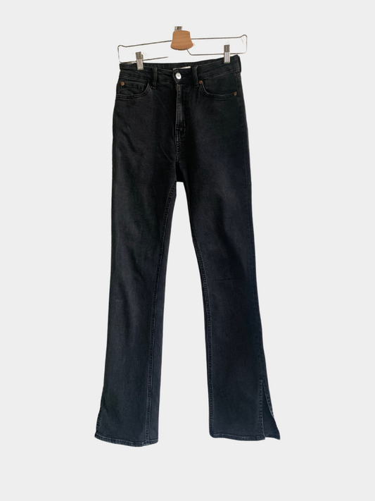 High Rise Flared Jeans w/ Slit (36)