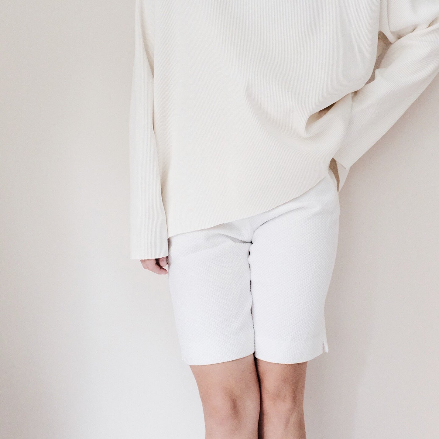White Long Shorts, Samples