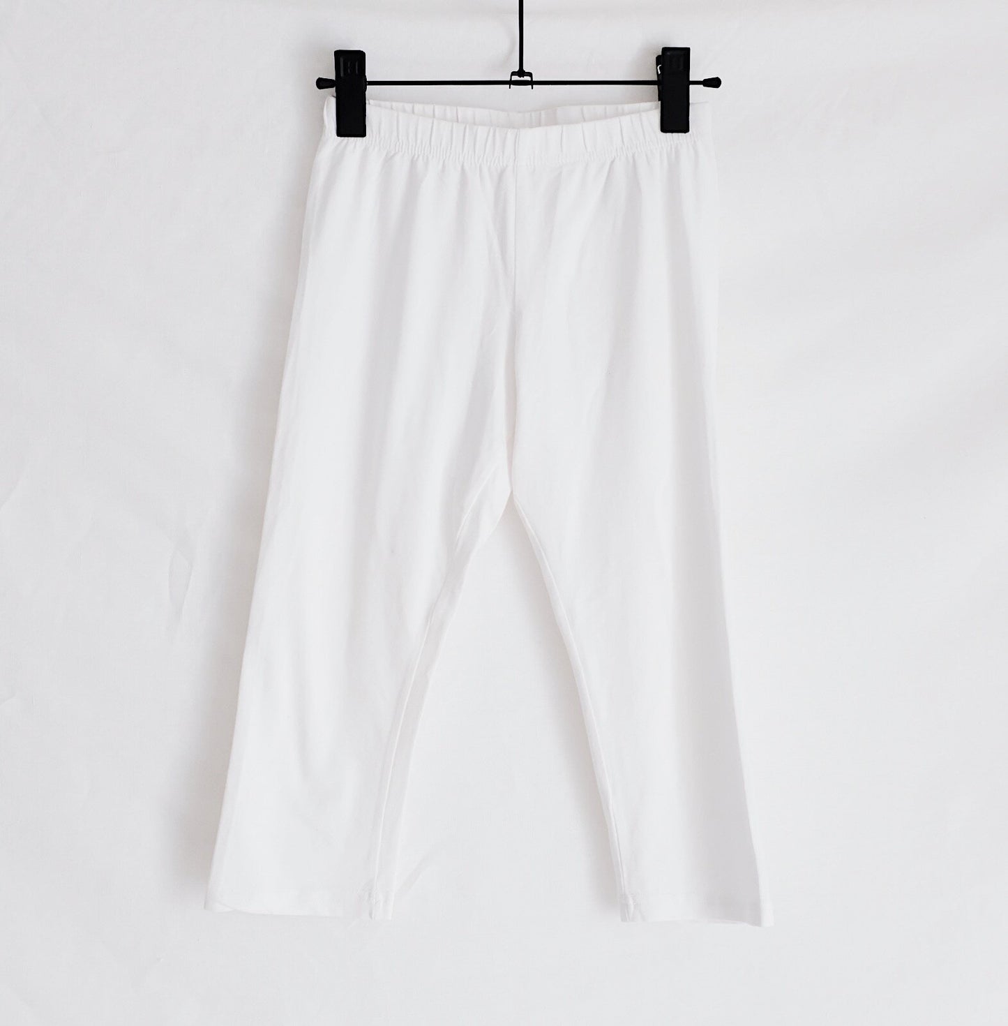 White Legging Calf Length Shorts